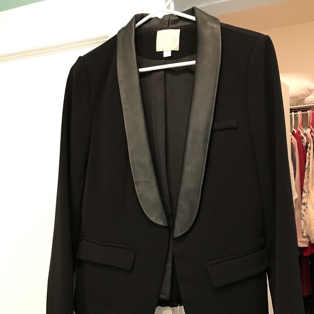 Line & Dot size med blazer faux leather poly span